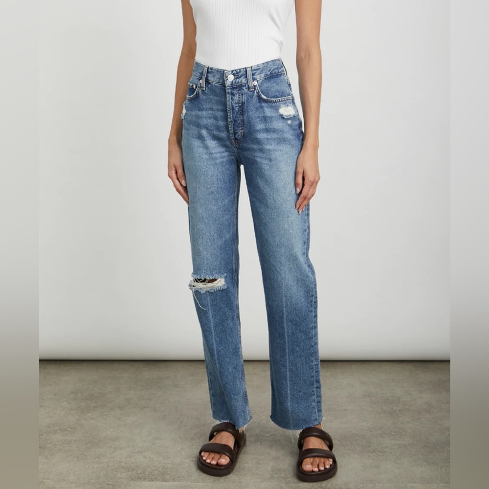 NWT Rails Topanga Vintage Distressed Straight Jeans Womens 28